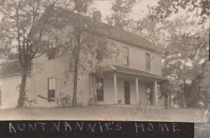 010 - Walter and Nancy Whiteker House